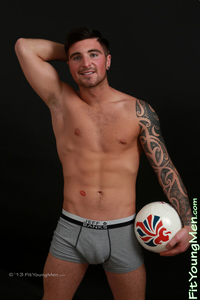 Fit Young Men: Pete Meers