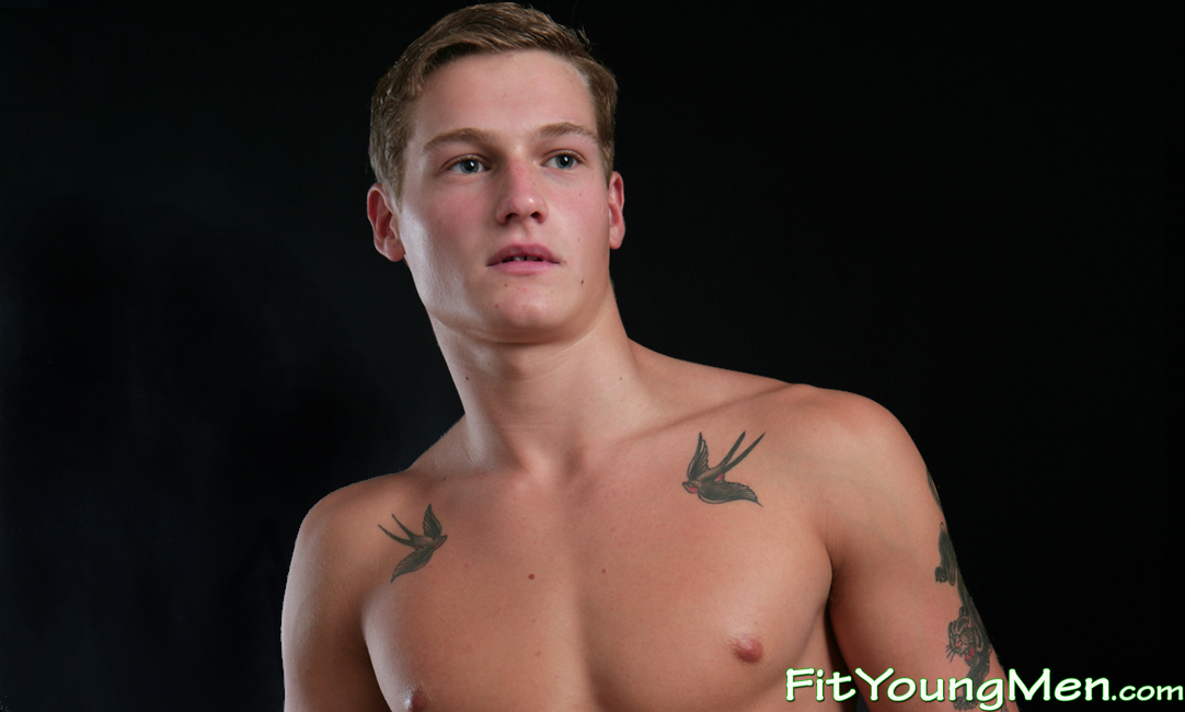 Ultra Fit 18 yo Personal Trainer & Model Sam is Naked & One Muscle You Wont Believe!