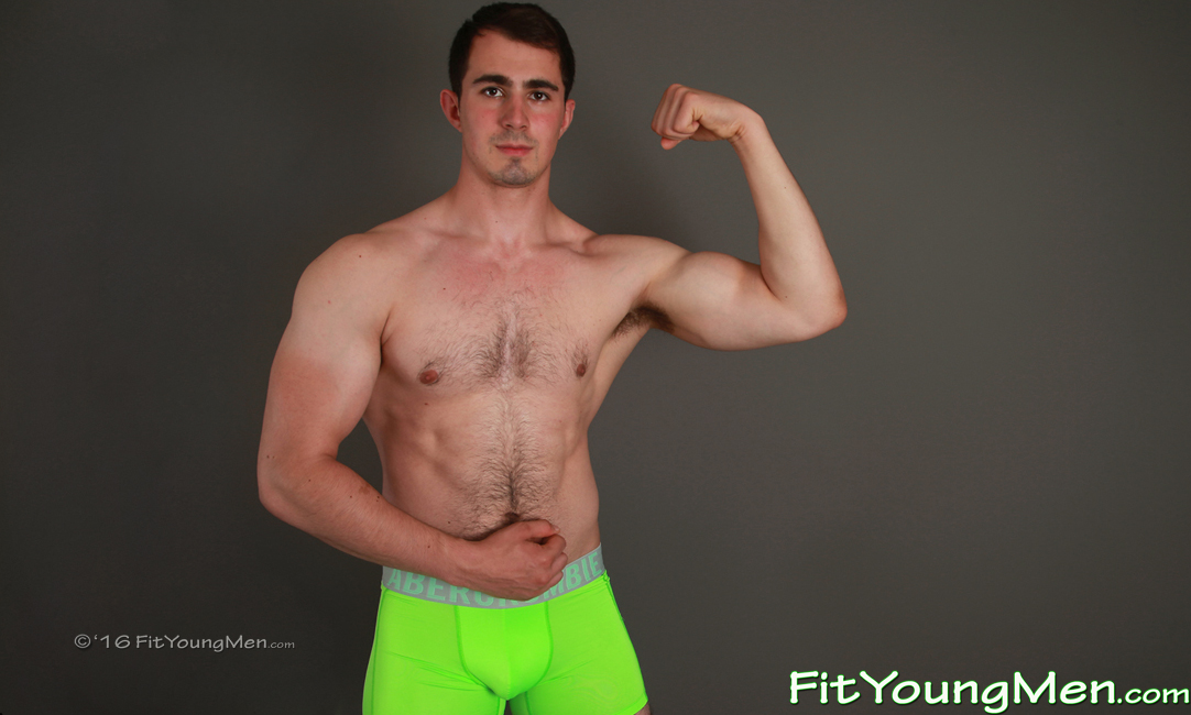Fit Young Men: Model Jamie Donaldson - Personal Trainer - Three Years On & Jamie Has Grown Massive Muscles!