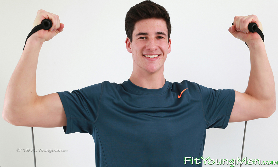 Fit Young Men: Model Alex Hadley - Personal Trainer - Tall & Toned Personal Trainer Works out his Body
