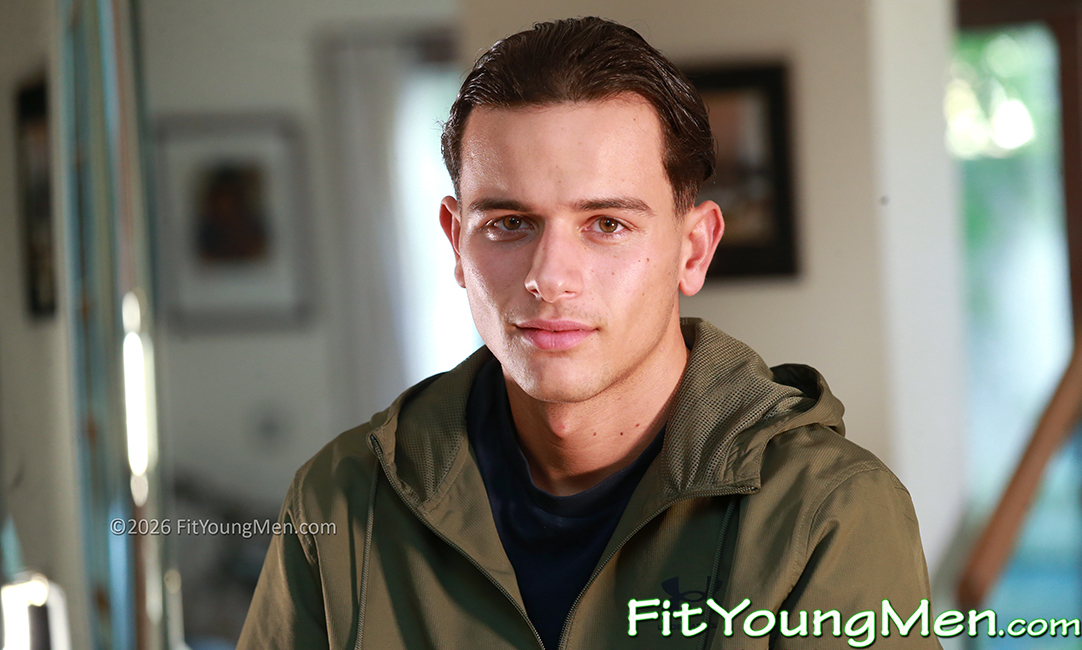 Fit Young Men: Model Leighton Kent - Gym - Young Defined Teen Shows off his Lean & Tall Body