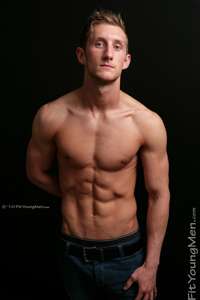 Fit Young Men Model Tom Howe Naked Personal Trainer