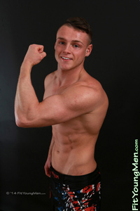 Fit Young Men Model Tyler Pierce Naked Personal Trainer