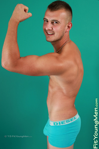 Fit Young Men: Mike Pasko