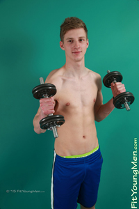 Fit Young Men Model Henry Jackson Naked Gym