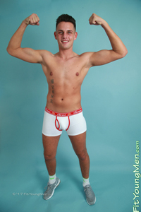 Fit Young Men Model Mark Hendricks Naked Gym