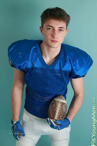 Fit Young Men Model Tom Wort Naked American Footballer
