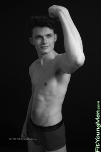 Fit Young Men Model Dustin Bronson Naked Gym