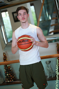 Fit Young Men Model Oscar Fields Naked Basketballer