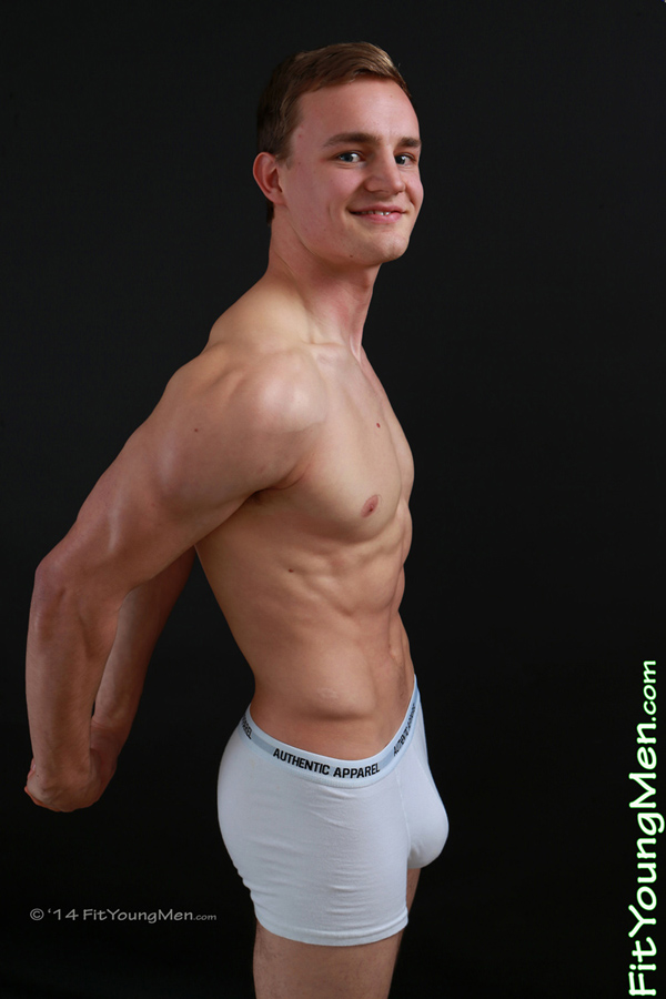 Fit Young Men Model Matthew Dalton Naked Parkour