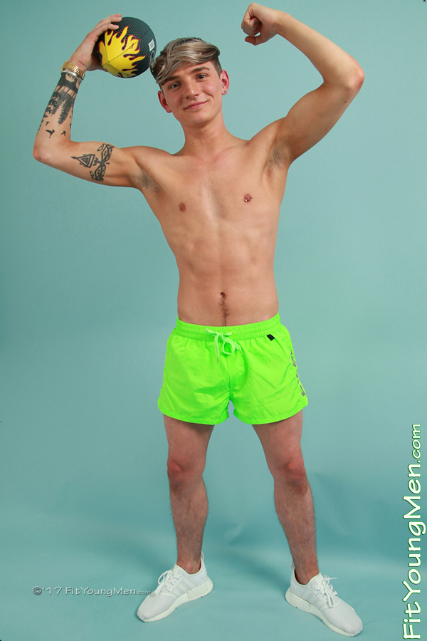 Fit Young Men Model Tom Higgins Naked Gym